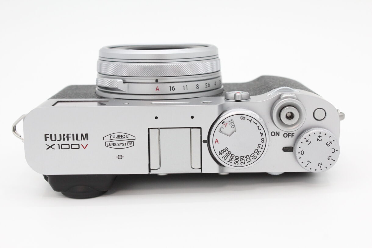 【新級品】FUJIFILM 富士フイルム デジタルカメラ X100V シルバー X100V-S
