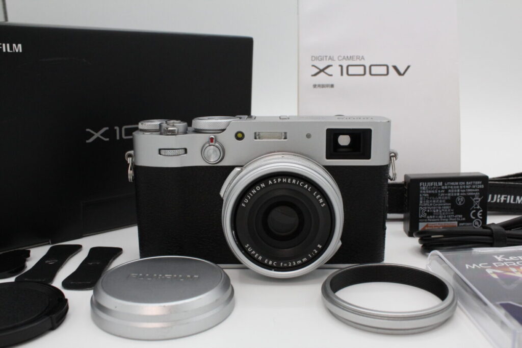 【良品】FUJIFILM 富士フイルム デジタルカメラ X100V シルバー X100V-S | 杉並カメラ