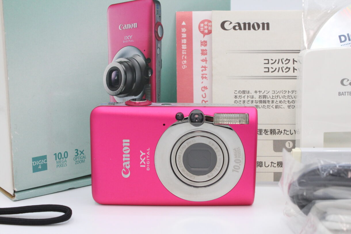 割引送料込み Canon IXY DIGITAL 110 IS SL カバー付きレッド - カメラ