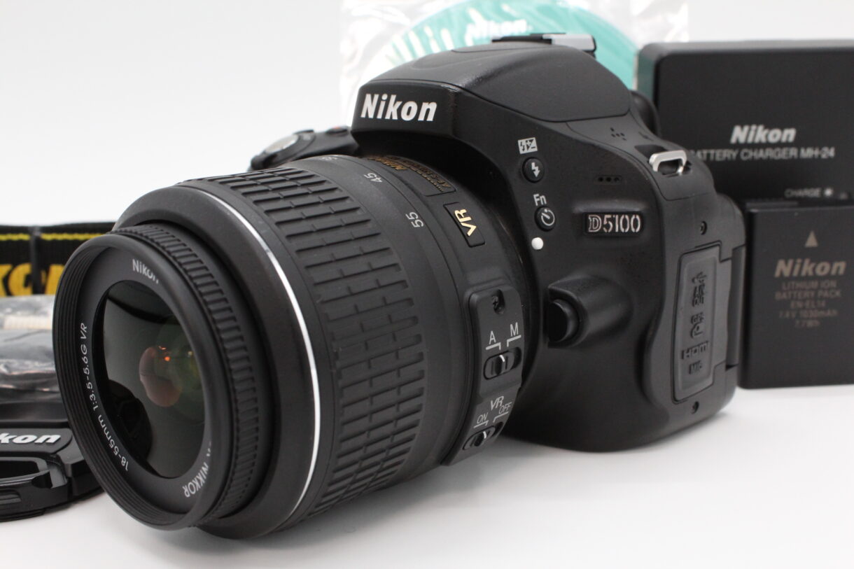 Nikon デジタル一眼レフカメラ D5100 18-55VR レンズキット