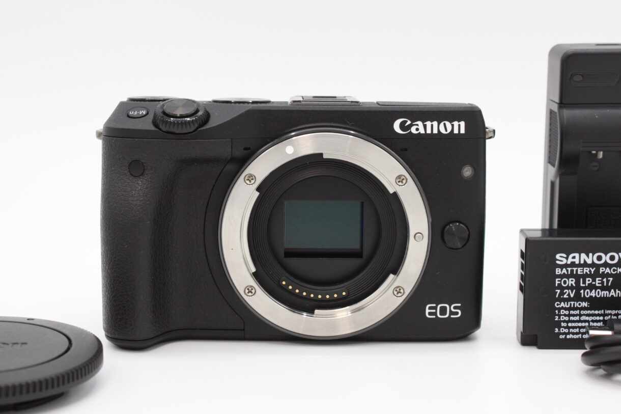 Canon ミラーレス一眼カメラ EOS M3 ボディ(ブラック) EOSM3BK-BODY ...