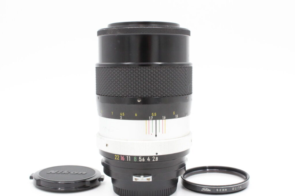 【美品】ニコン Ai Nikkor 135mm F2.8S 非売レンズスタンド付 美品】ニコン Ai Nikkor 135mm F2.8S 非売レンズスタンド付