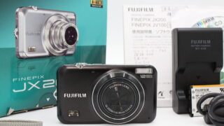 FUJIFILM JX200 12MPデジカメ シルバー(動作確認済み) FUJIFILM 富士フイルム FINEPIX JX200 シルバー デジタルカメラ