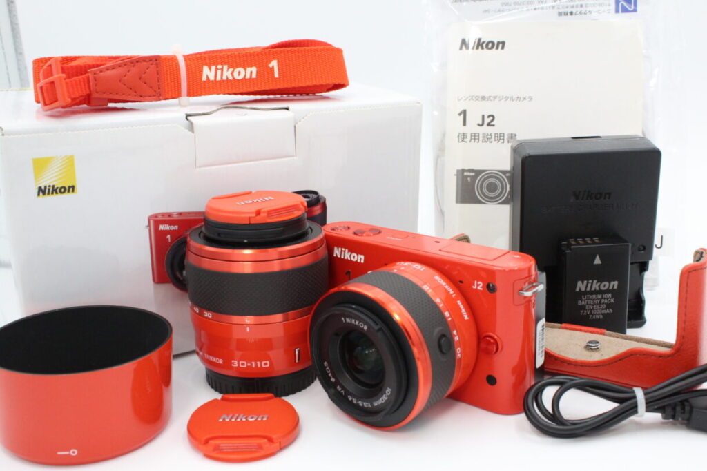 NIKON NIKON1 J2 オレンジ ダブルズームキット 美品】NIKON ニコン Nikon1 J2 1NIKKOR Double Zoom Kit ニコン1