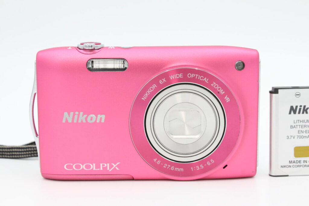 【訳アリ良品】Nikon ニコン デジタルカメラ COOLPIX S3300 ストロベリーピンク S3300PK #LE2024641 | 杉並カメラ