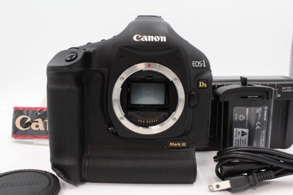 美品】CANON キヤノン デジタル一眼レフカメラ EOS 1Ds MarkIII