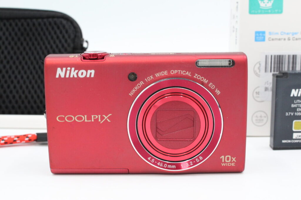 Excellent+5] Nikon Coolpix S6200 Red Digital Camera - Sample