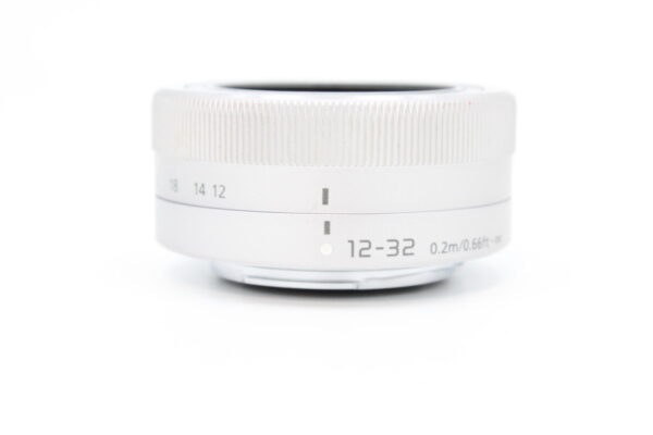 【並品】PANASONIC パナソニック ルミックス G VARIO 12-32mm/F3.5-5.6 ASPH./MEGA O.I.S. シルバー H-FS12032-S #LE2024823