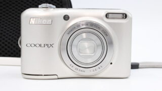 ニコン　クールピクス　L28 単三電池使用　コンパクトデジカメ　【動作確認済】 Amazon | Nikon デジタルカメラ COOLPIX L28 有効画素数2005万