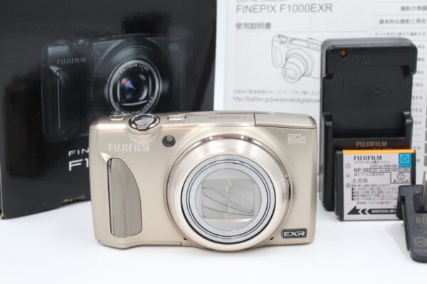 【美品】FUJIFILM 富士フイルム コンパクトデジタルカメラ F1000EXR ゴールド FX-F1000EXR #LE2024989