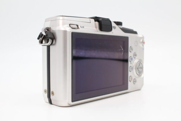 【良品】OLYMPUS オリンパス ミラーレス一眼 E-PL2 ボディ ゴールド E-PL2 BODY GLD #LE2025008 - 画像 (4)