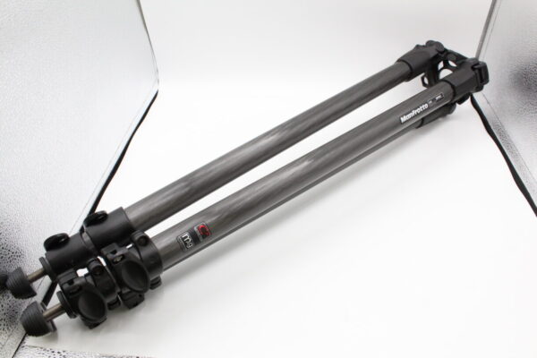 【美品】MANFROTTO MPROカーボンファイバー 3段ビデオ三脚 535 #LE2025024