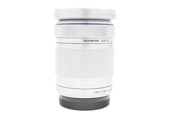 【美品】OLYMPUS オリンパス 望遠ズームレンズ M.ZUIKO DIGITAL ED 40-150mm F4.0-5.6 R シルバー #LE20250601 - 画像 (5)