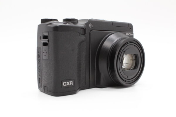 【美品】RICOH リコー デジタルカメラ GXR+P10KIT 28-300mm #LE2025177 - 画像 (8)