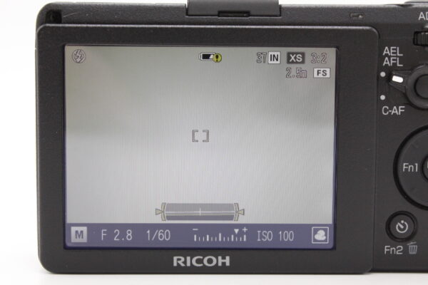 【美品】RICOH リコー デジタルカメラ GR APS-Cサイズ #LE2025214 - 画像 (11)