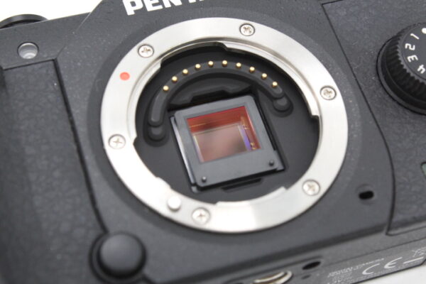 【美品】PENTAX ペンタックス ミラーレス一眼 Q7 02 ズームレンズキット #LE2025138 - 画像 (14)