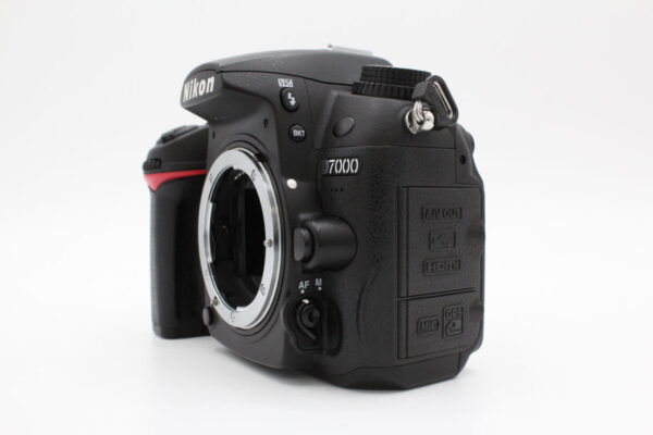 【美品】NIKON ニコン デジタル一眼レフカメラ D7000 #LE20250661 - 画像 (2)