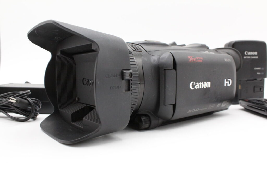 キヤノン XA30 業務用HDデジタルビデオカメラ 中古 キャノン XA30 業務用HDデジタルビデオカメラ 9623 TV