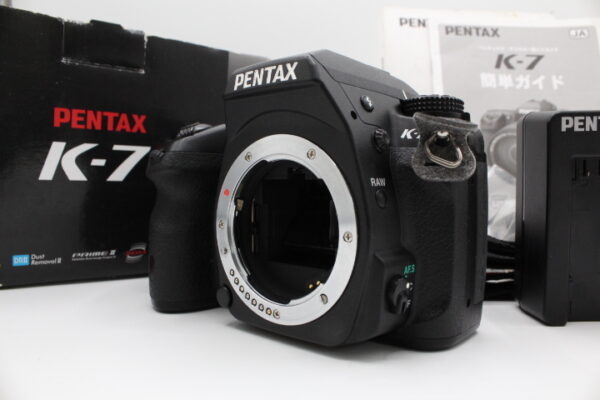 【良品】PENTAX ペンタックス デジタル一眼レフカメラ K-7 ボディK-7#LE20251621
