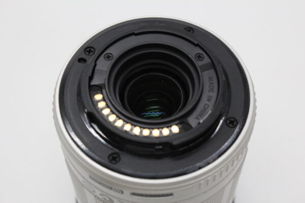 【美品】OLYMPUS オリンパス 標準ズームレンズ M.ZUIKO DIGITAL ED 14-150mm F4.0-5.6 シルバー #LE20252013 - 画像 (8)