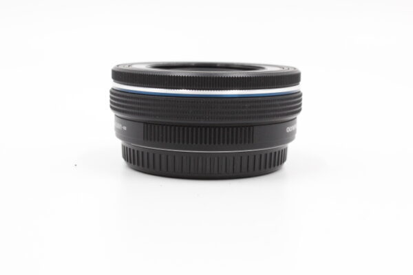 【美品】OLYMPUS オリンパス 電動式パンケーキズームレンズ M.ZUIKO DIGITAL ED 14-42mm F3.5-5.6 EZ BLK#LE20251342 - 画像 (4)