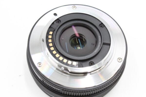 【美品】OLYMPUS オリンパス 電動式パンケーキズームレンズ M.ZUIKO DIGITAL ED 14-42mm F3.5-5.6 EZ BLK#LE20251342 - 画像 (8)