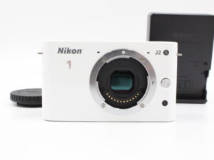【良品】Nikon ニコン ミラーレス一眼 Nikon 1 J2 ボディー ホワイト N1J2WH#LE2025314