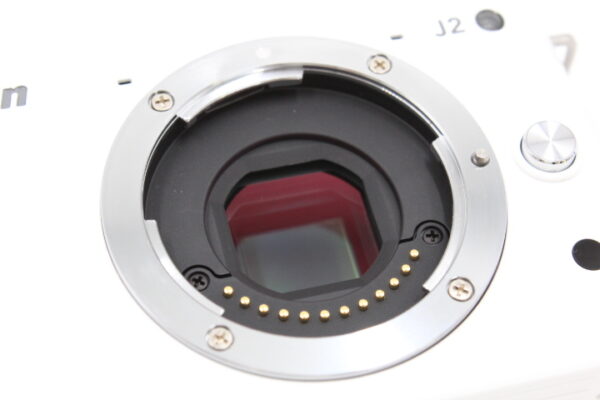 【良品】Nikon ニコン ミラーレス一眼 Nikon 1 J2 ボディー ホワイト N1J2WH#LE2025314 - 画像 (12)