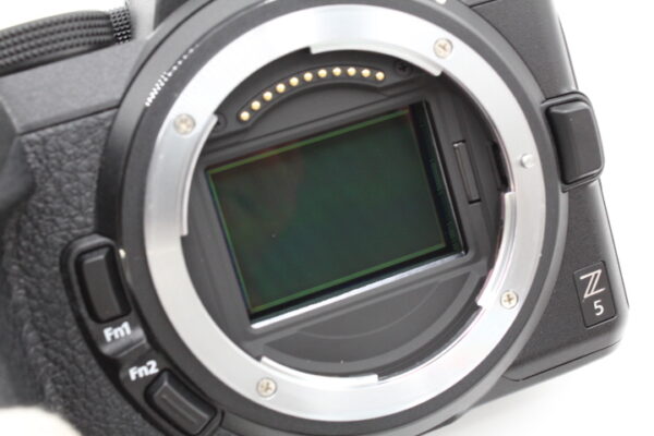 【美品】NIKON ニコン ミラーレス一眼カメラ Z5 ボディ ブラック #LE2025360 - 画像 (11)