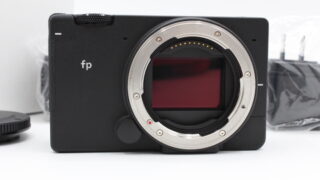 美品】SIGMA シグマ フルサイズミラーレス一眼カメラ fp ボディ