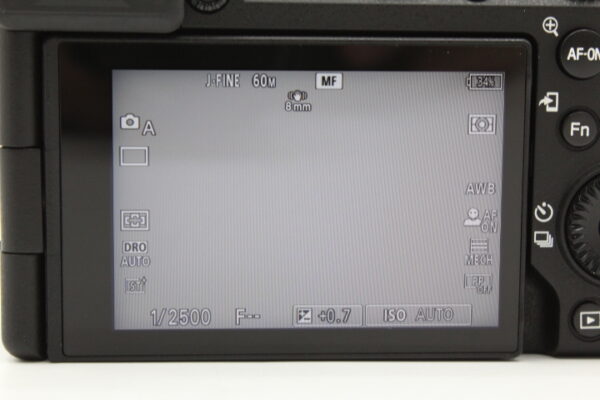 【美品】SONY ソニー ミラーレス一眼カメラ α7CR シルバー #LE2025418 - 画像 (11)