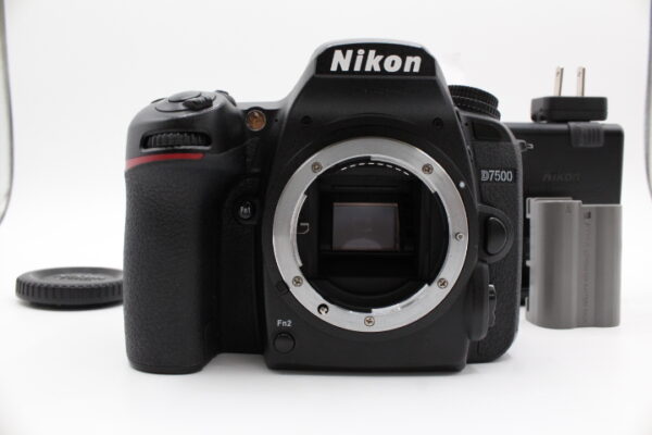 【美品】NIKON ニコン デジタル一眼レフカメラ D7500 ボディ ブラック #LE2025420