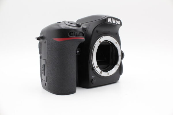 【美品】NIKON ニコン デジタル一眼レフカメラ D7500 ボディ ブラック #LE2025420 - 画像 (8)