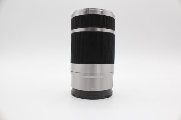【良品】SONY ソニー 望遠ズームレンズ E 55-210mm F4.5-6.3 OSS ソニー Eマウント用 APS-C専用 SEL55210 #LE20254283 - 画像 (2)