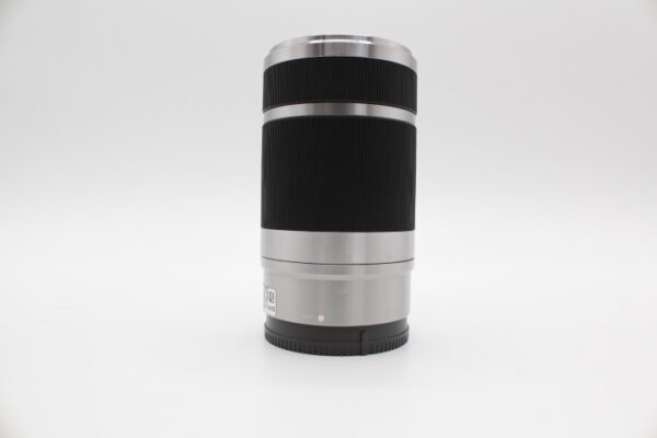 【良品】SONY ソニー 望遠ズームレンズ E 55-210mm F4.5-6.3 OSS ソニー Eマウント用 APS-C専用 SEL55210 #LE20254283 - 画像 (4)