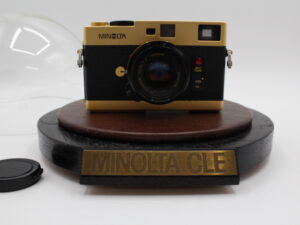 【展示美品】MINOLTA ミノルタ CLE GOLD LIMITED CLEクラブ発足記念モデル M-ROKKOR 40mm F2 ゴールド #LE2025453