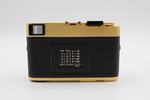 【展示美品】MINOLTA ミノルタ CLE GOLD LIMITED CLEクラブ発足記念モデル M-ROKKOR 40mm F2 ゴールド #LE2025453 - 画像 (5)