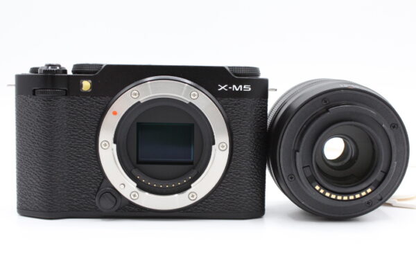 【極美品】FUJIFILM 富士フイルム ミラーレス一眼カメラ X-M5 レンズキット(XF15-45) ブラック F #LE2025560 - 画像 (13)