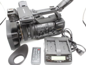 【美品】SONY ソニー NXCAMカムコーダー HXR-NX5R ビデオカメラ 業務用 #LE2025595