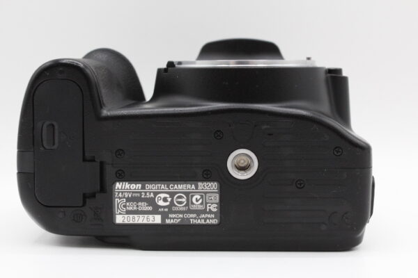 【美品】Nikon ニコン デジタル一眼レフカメラ D3200 ボディー ブラック D3200BK #LE2025570 - 画像 (11)
