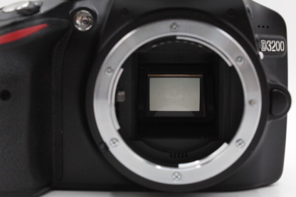 【美品】Nikon ニコン デジタル一眼レフカメラ D3200 ボディー ブラック D3200BK #LE2025570 - 画像 (12)