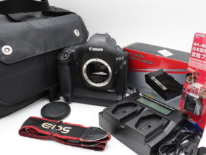 【良品】Canon キヤノン デジタル一眼レフカメラ EOS-1DMK3 EOS-1D MARK III(JP)#LE2025568