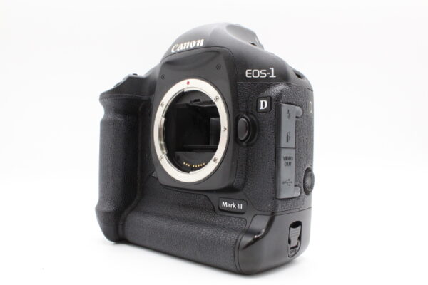 【良品】Canon キヤノン デジタル一眼レフカメラ EOS-1DMK3 EOS-1D MARK III(JP)#LE2025568 - 画像 (3)