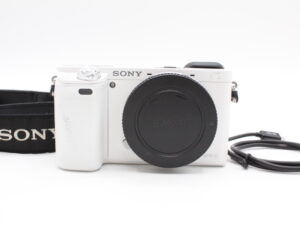 【良品】SONY ソニー ミラーレス一眼 α6000 ボディ ホワイト #LE2025571