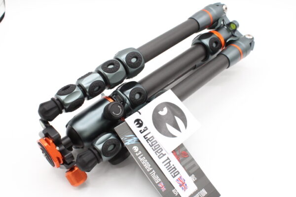 【極美品】3 LEGGED THING スリーレッグドシング Ray ウルトラコンパクト トラベル三脚 グレーボールヘッド付き #LE2025578 - 画像 (2)