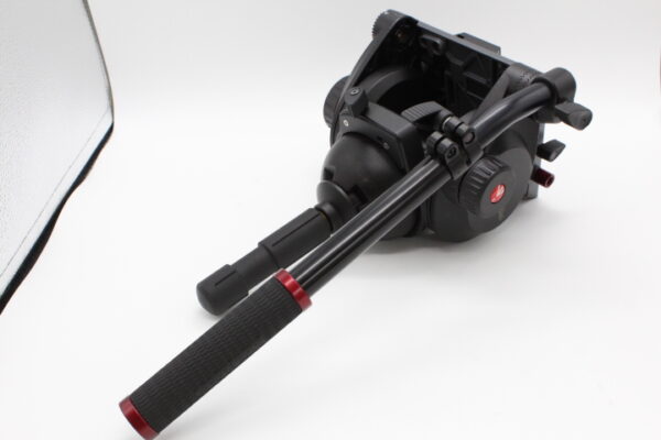【良品】MANFROTTO マンフロット プロビデオフルード雲台 100mm #LE20255651 - 画像 (5)