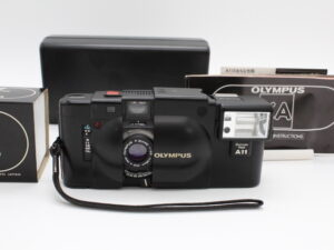 【良品】OLYMPUS オリンパス XA A11付き #LE2025529