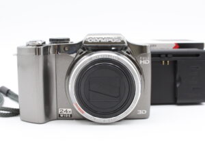 【美品】OLYMPUS オリンパス デジタルカメラ SZ-30MR マルチレコーディング シルバー 1600万画素 光学24倍ズーム 広角25mm #LE2025648