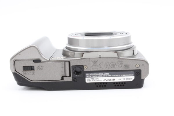 【美品】OLYMPUS オリンパス デジタルカメラ SZ-30MR マルチレコーディング シルバー 1600万画素 光学24倍ズーム 広角25mm #LE2025648 - 画像 (10)
