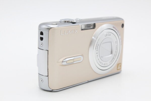 【美品】PANASONIC パナソニック デジタルカメラ LUMIX FX07 グロスゴールド DMC-FX07-N #LE2025652 - 画像 (8)